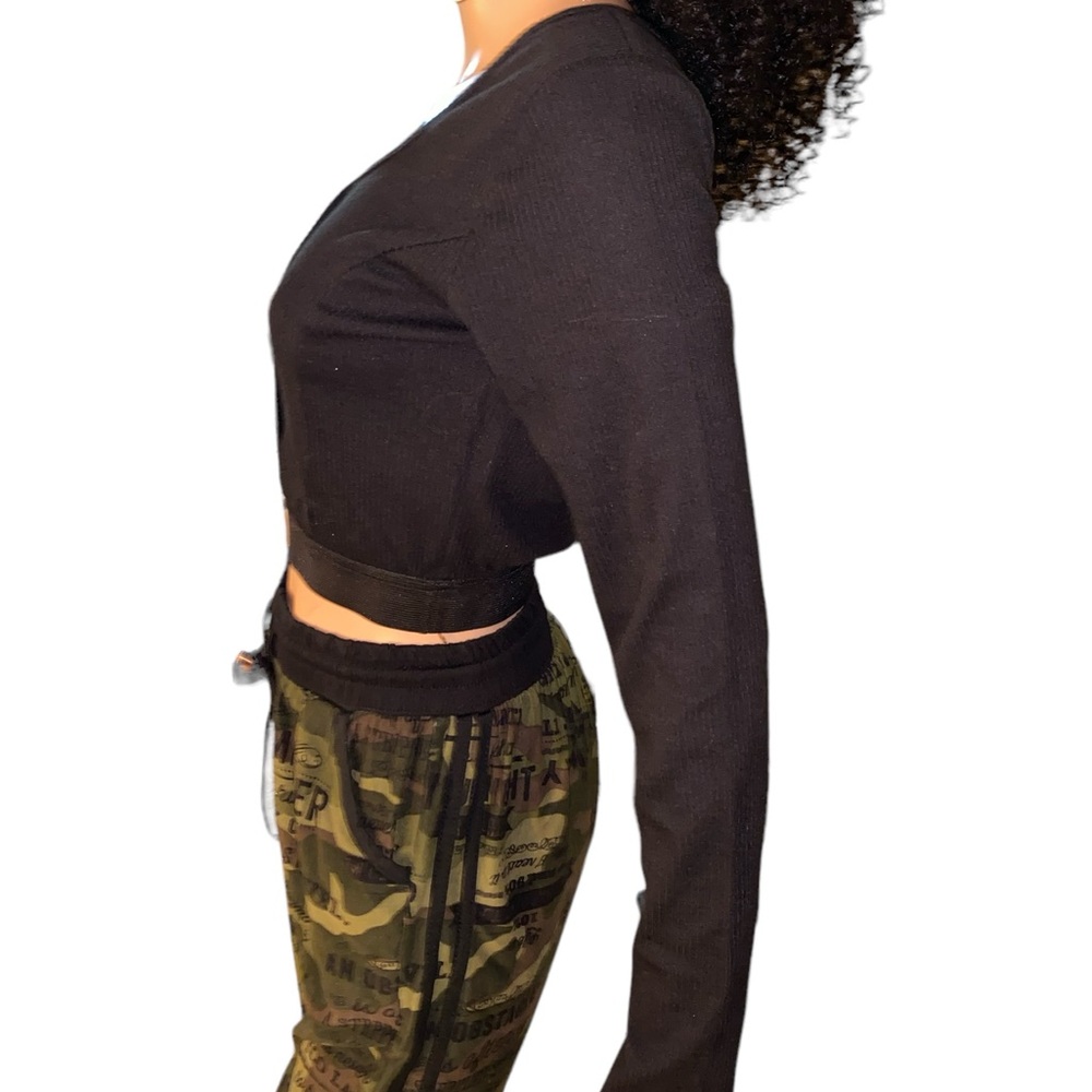 BLACK THERMAL TOP - Picture 2 of 4